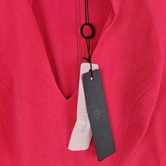 NWT Black Halo Fit & Flare V-neck Knee Length Dress in Snap Dragon Red Size 2 - Picture 5 of 11